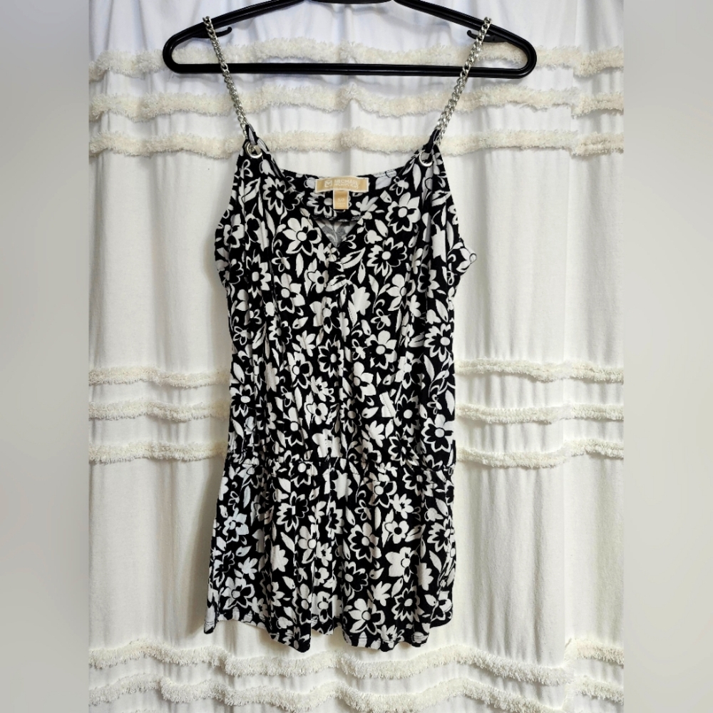 Beautiful Michael Kors top . Size 4